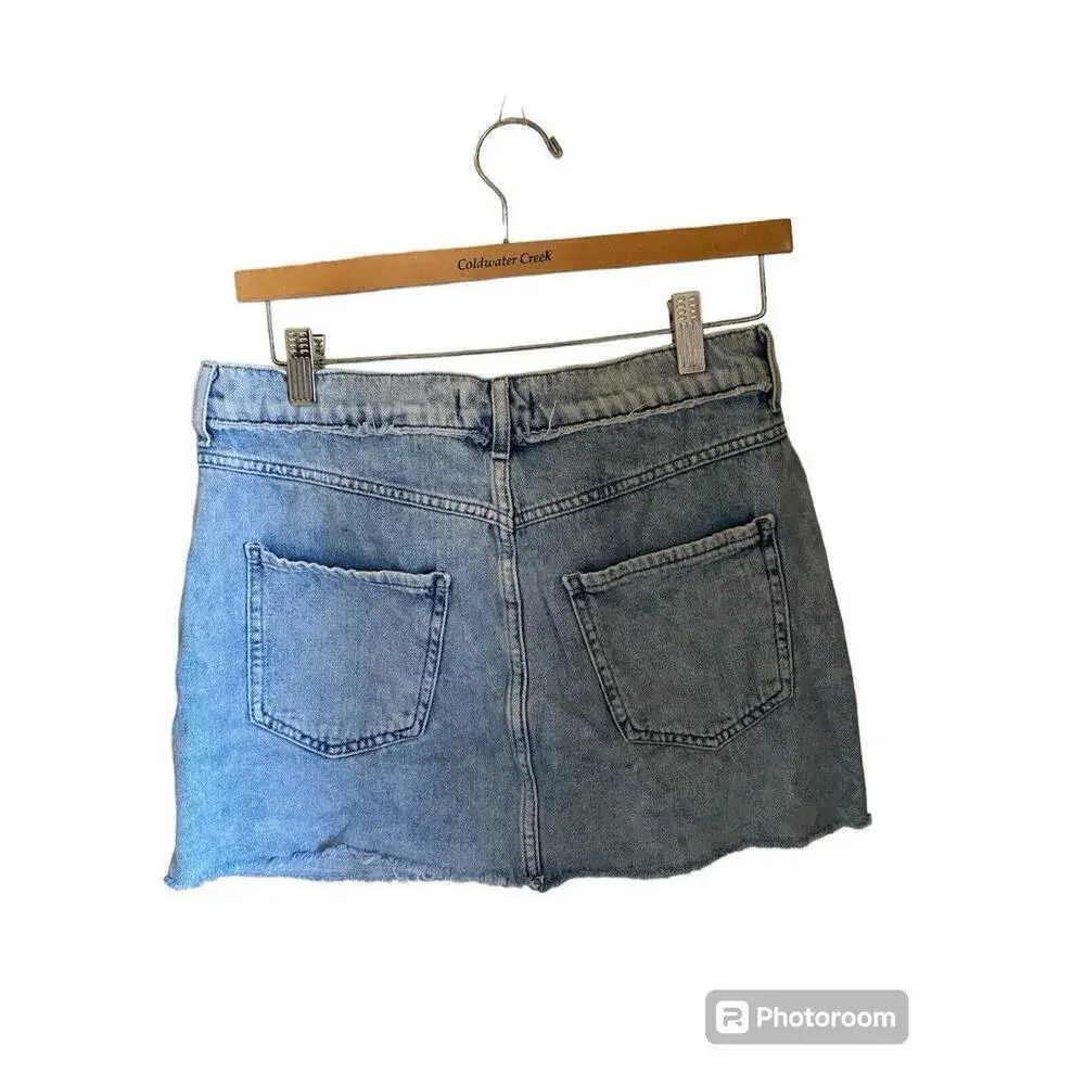 Forever21 Denim Destressed Button-Down Skirt Sz.27